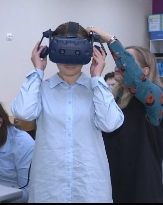 Открытые занятия на оборудовании IT/VR мобильного технопарка " Кванториум".
